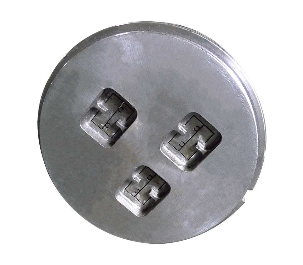 Multi-cavity mold